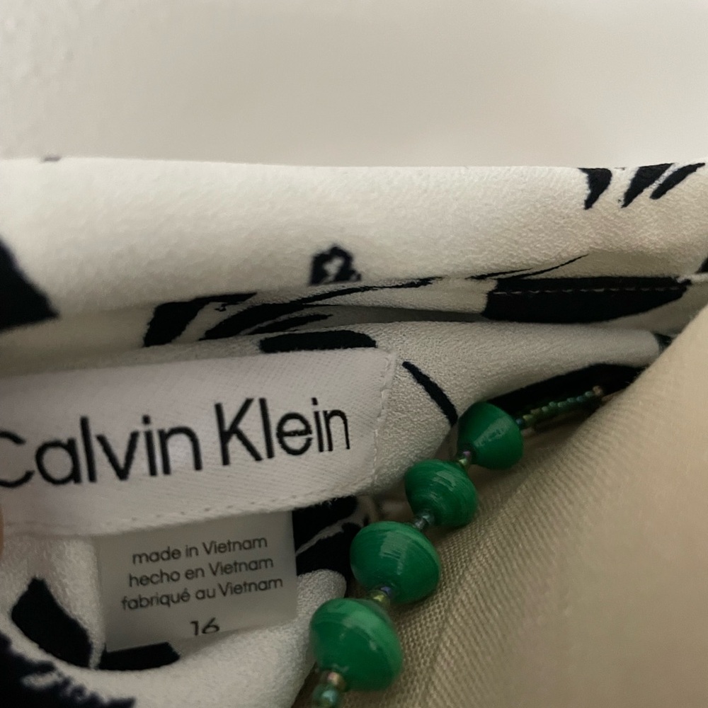 Calvin Klein Black and White Floral Dress - Picture 8 of 14